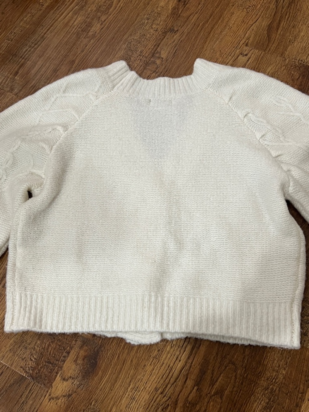 Molly Bracken Off-White Cream Cable Knit Cardigan Cropped V Neck Button Front - Picture 4 of 5